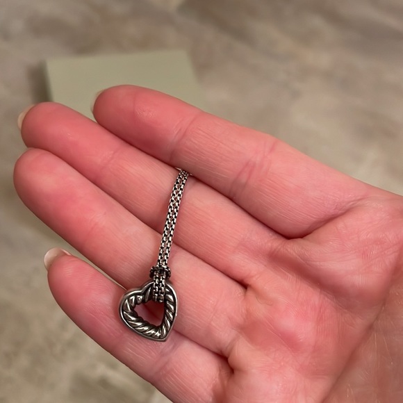 David Yurman Heart Necklace - Picture 5 of 6